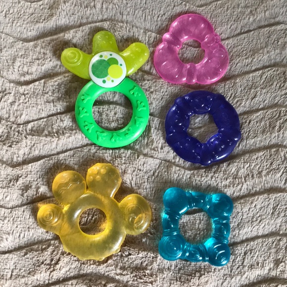 Teethers - Picture 4 of 8